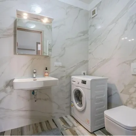 Apartament Apartament Coresi Avantgarden Brașov